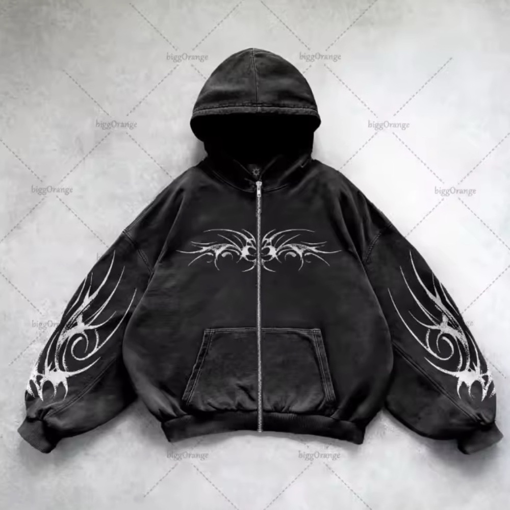 Black Hoodie wit Design
